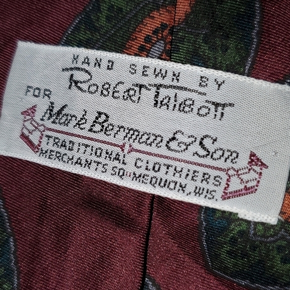 Red TIE WITH GREEN & GOLD PAISLEY PATTERN NEW - Picture 4 of 6